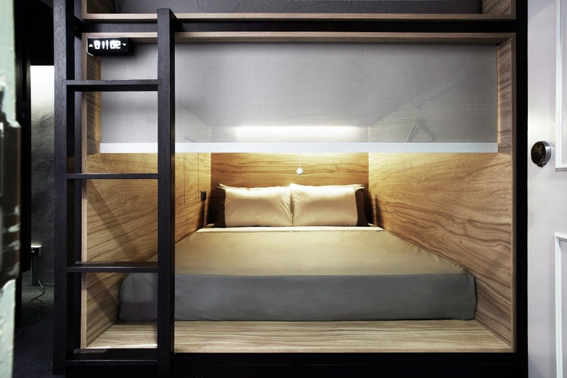 Queen pod  The POD Boutique Capsule Hotel Singapore