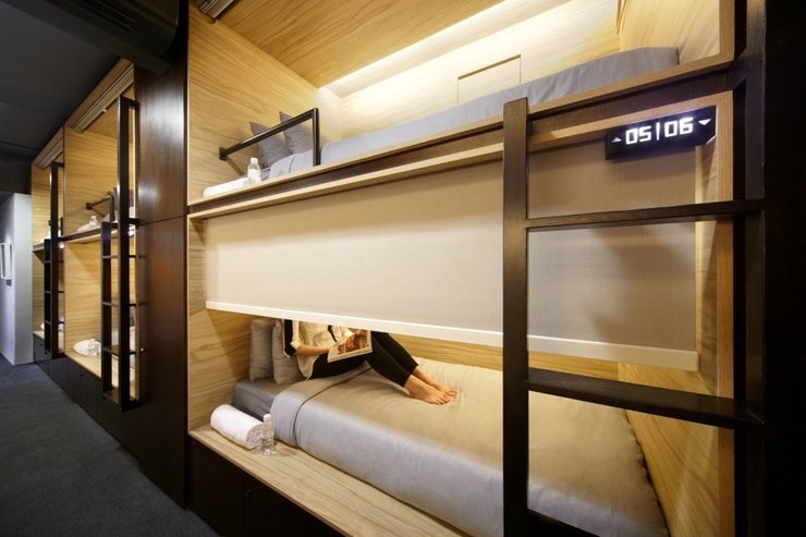 Side entry single pod  The POD Boutique Capsule Hotel Singapore