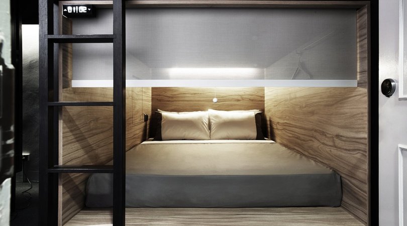 Queen pod  The POD Boutique Capsule Hotel Singapore
