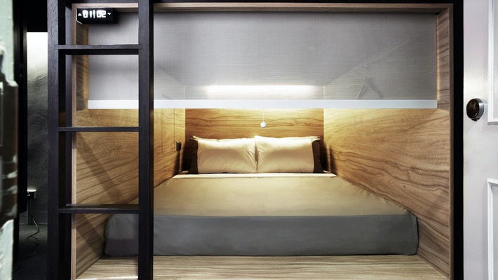 Queen pod  The POD Boutique Capsule Hotel Singapore