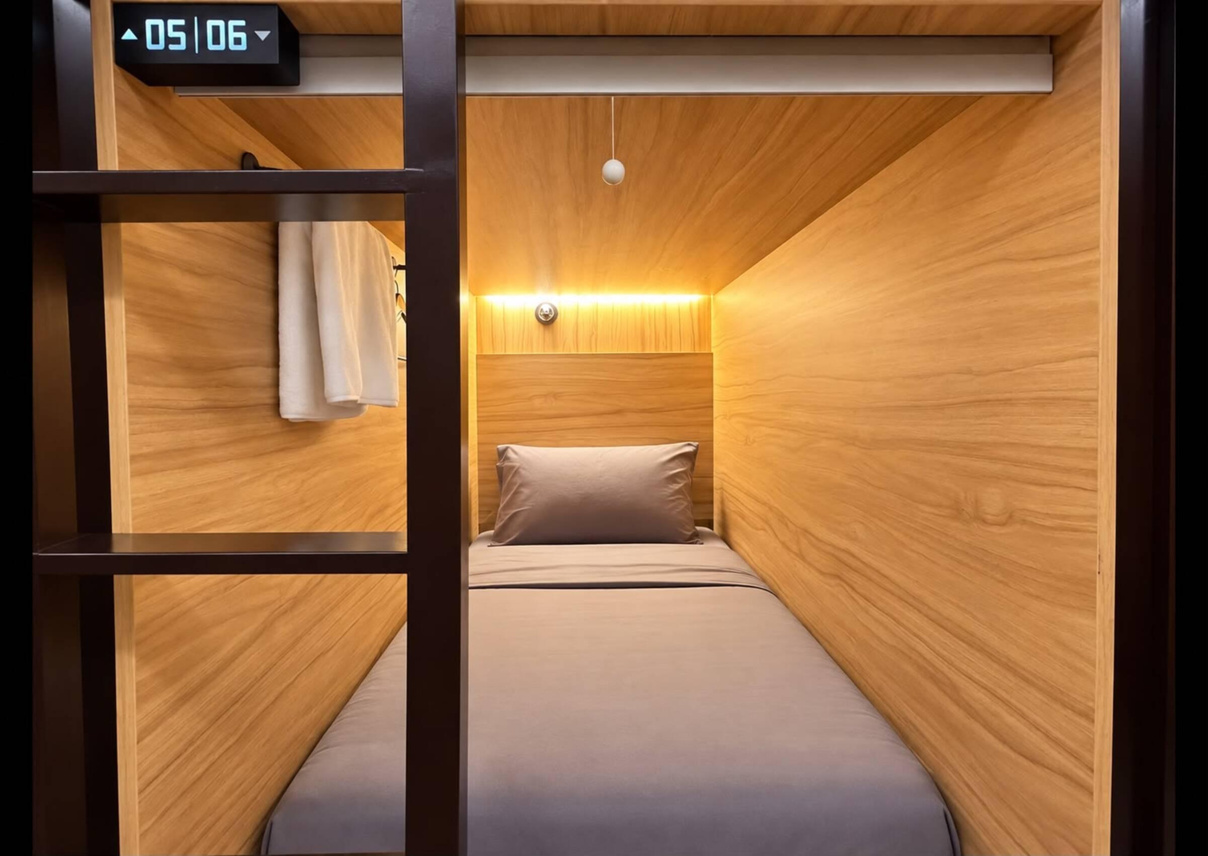 Front Entry Single Pod  The POD Boutique Capsule Hotel Singapore